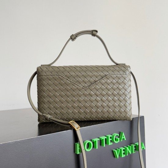 Bottega Veneta Knot Lock