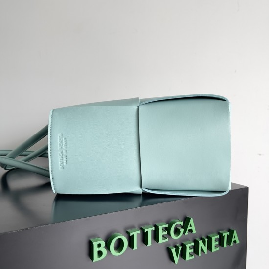 Bottega Veneta Arco Tote Bag