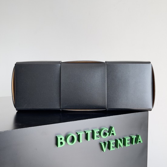 Bottega Veneta Arco Tote Bag