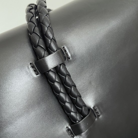 Bottega Veneta Liberta