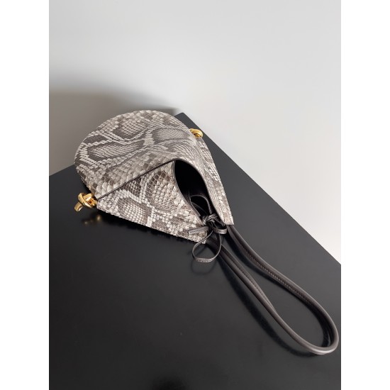 Bottega Veneta Solstice