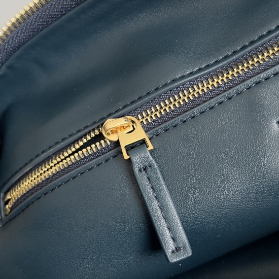 Bottega Veneta Classic Jodie