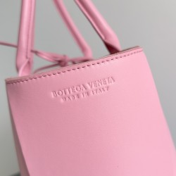 Bottega Veneta Arco Tote Bag