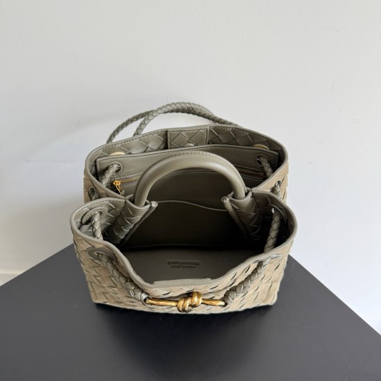 Bottega Veneta Small Andiamo