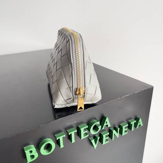 Bottega Veneta Intrecciato Small Beauty Pouch