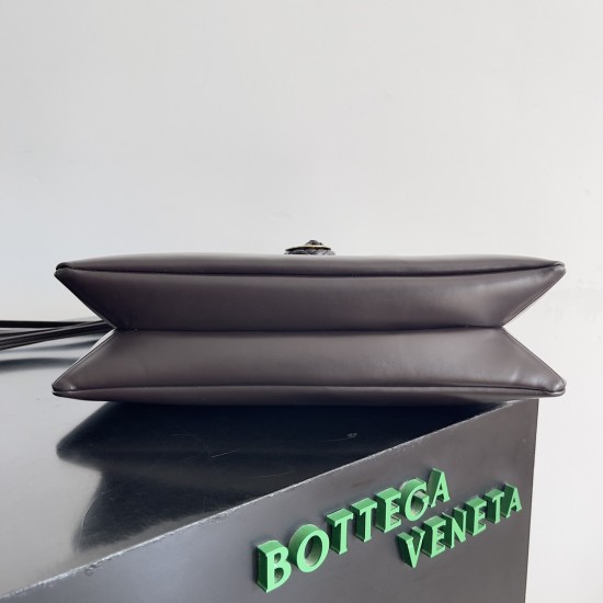 Bottega Veneta Liberta