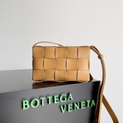 Bottega Veneta Cassette