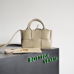 Bottega Veneta Mini Arco Tote