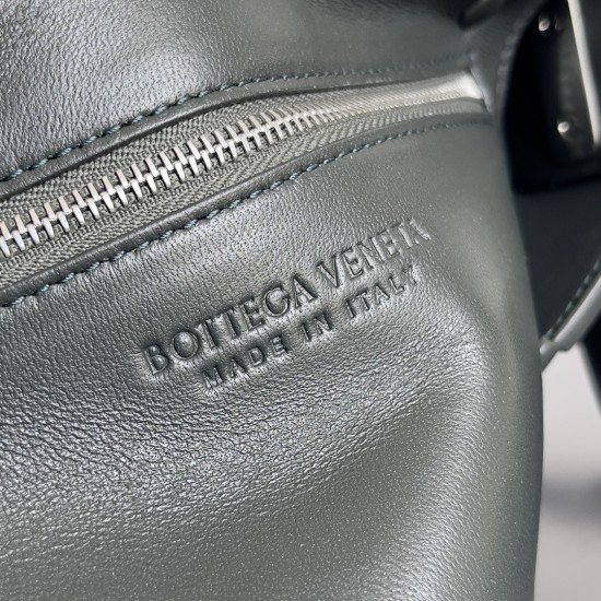 Bottega Veneta Cassette