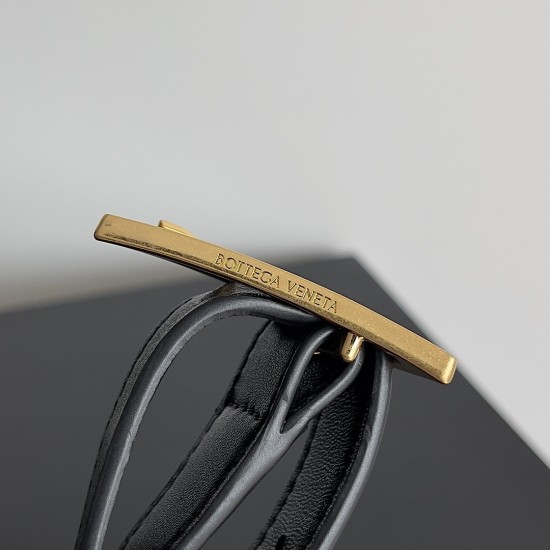 Bottega Veneta Cassette Bottega Veneta Cassette