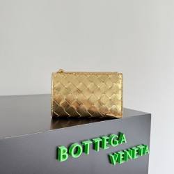 Bottega Veneta Intrecciato Medium Bi-Fold Wallet