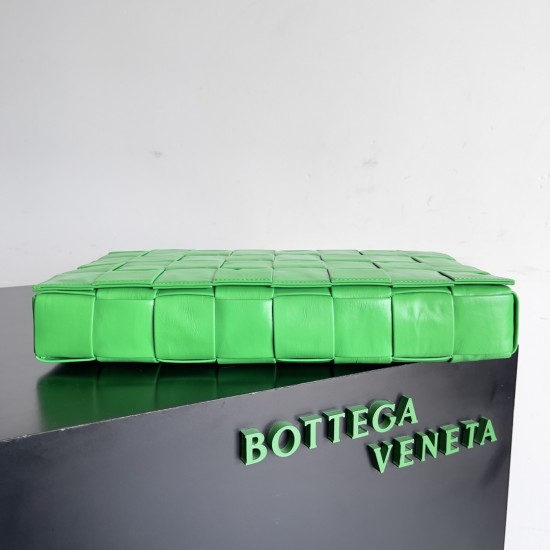 BottegaVeneta
