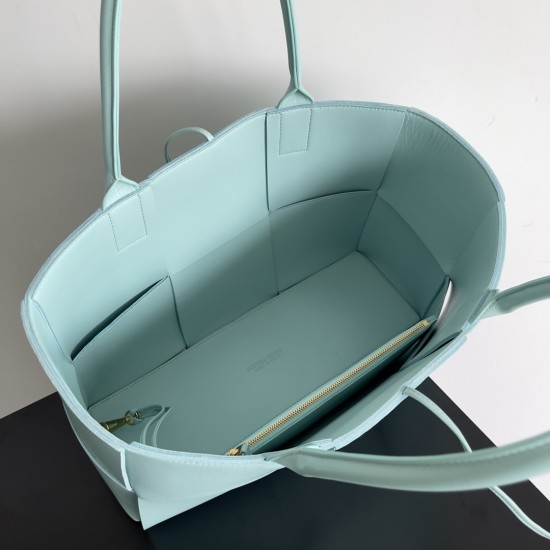 Bottega Veneta Arco Tote Bag