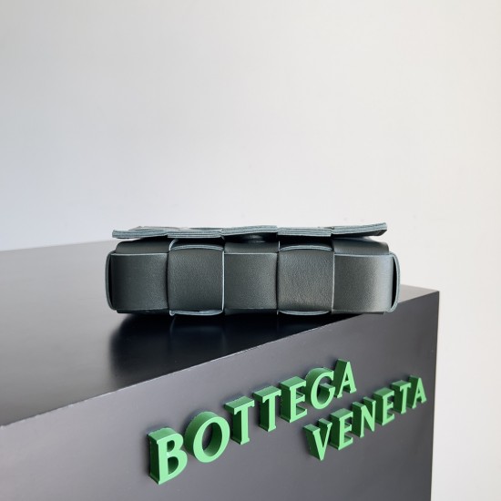Bottega Veneta Cassette
