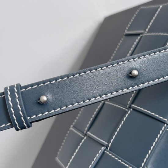 Bottega Veneta Cassette