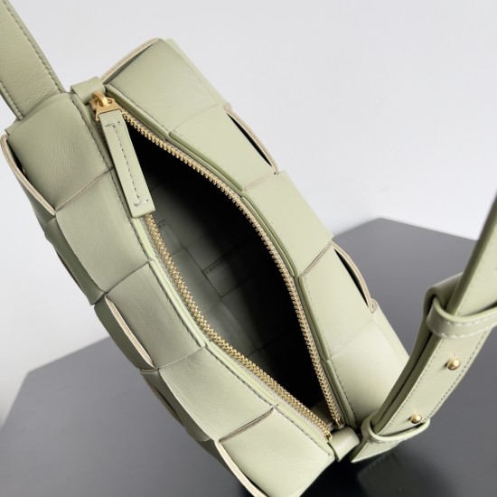 Bottega Veneta Cassette