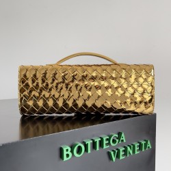 Bottega Veneta Andiamo Clutch Bottega Veneta Andiamo Clutch
