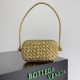 BottegaVeneta Knot On Strap Dinner Package Size: 20.5*6*12.5CM