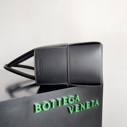 Bottega Veneta Arco Tote Bag