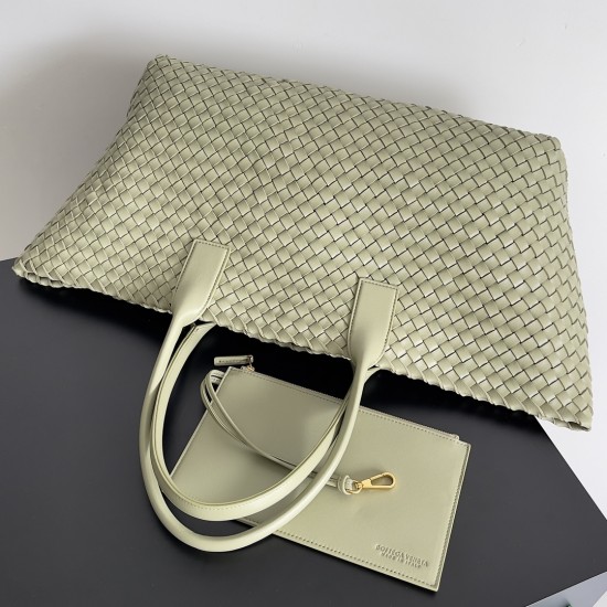 Bottega Veneta Large Cabat