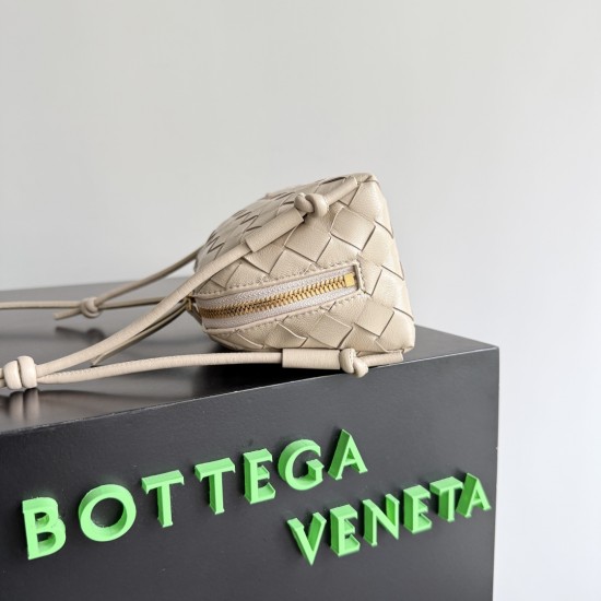 Bottega Veneta Concert Pouch