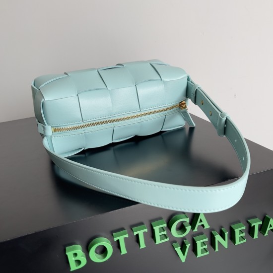 Bottega Veneta Cassette