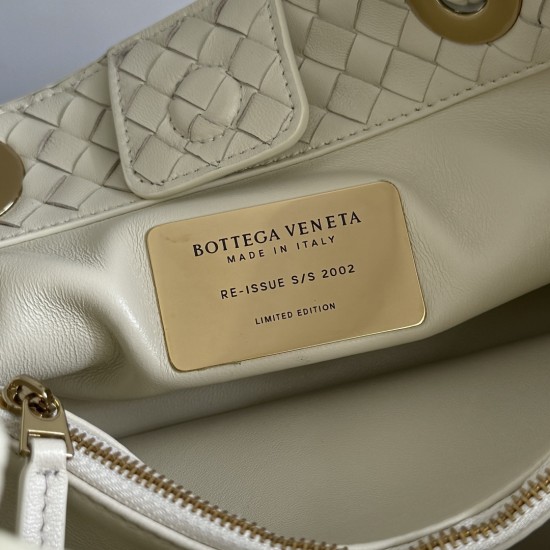 Bottega Veneta Basket