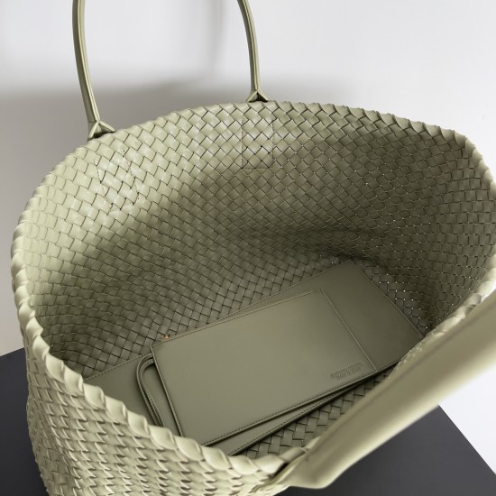 Bottega Veneta Large Cabat