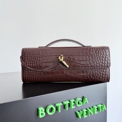 Bottega Veneta Andiamo Clutch Bottega Veneta Andiamo Clutch