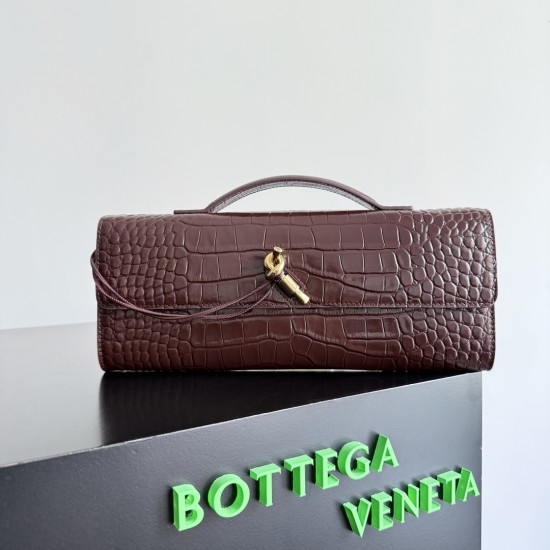 Bottega Veneta Andiamo Clutch