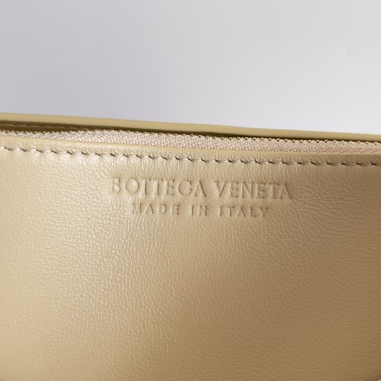 BottegaVeneta Patti Bag