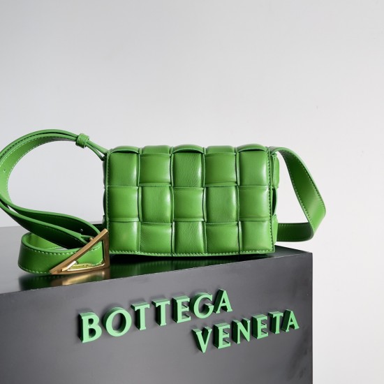 Bottega Veneta Cassette Bottega Veneta Cassette