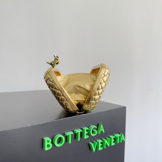 Bottega Veneta Knot