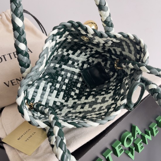 Bottega Veneta Small Tosca