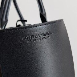 Bottega Veneta Arco Tote Bag