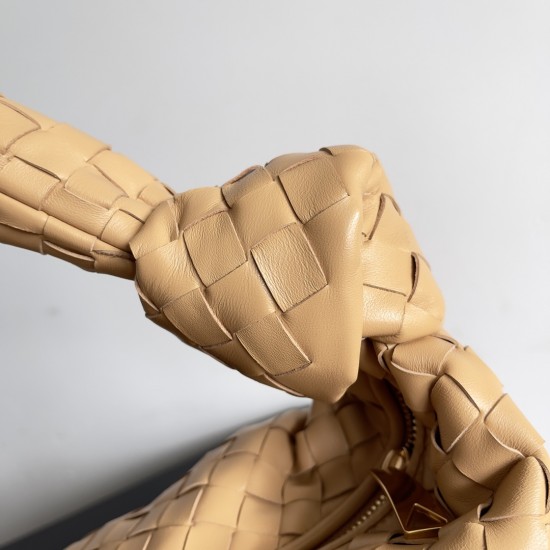 Bottega Veneta Classic Jodie