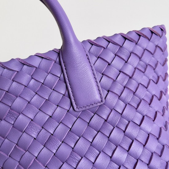 Bottega Veneta Mini Cabat