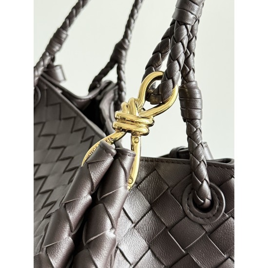 Bottega Veneta Medium Parachute