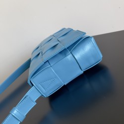 Bottega Veneta Cassette