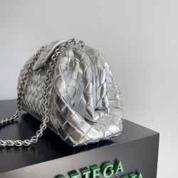 Bottega Veneta Medium Lauren 1980 Bottega Veneta Medium Lauren 1980
