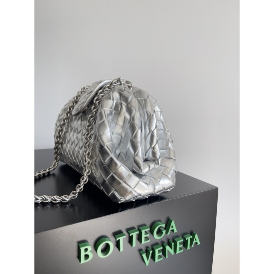 Bottega Veneta Medium Lauren 1980