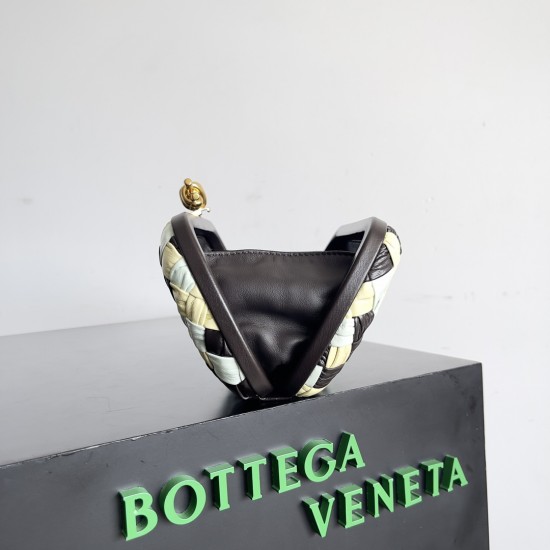 BottegaVeneta Knot Dinner bag