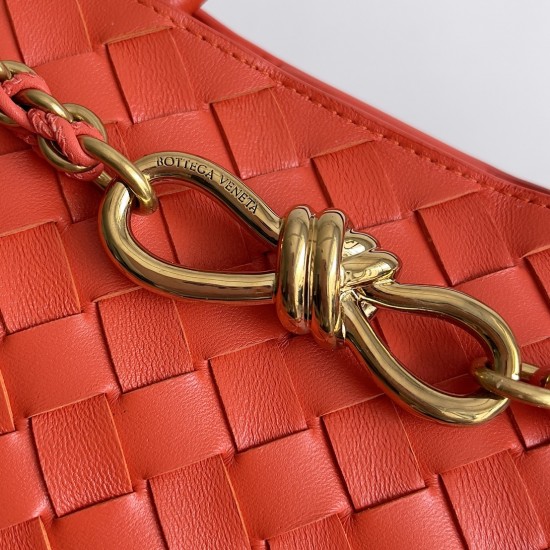 Bottega Veneta Small Andiamo Chain