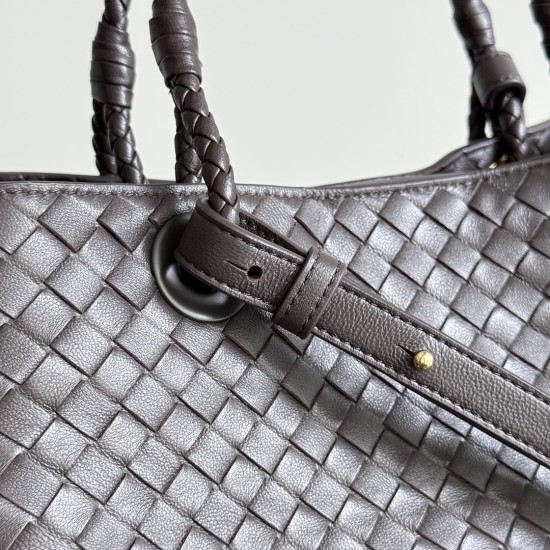 Bottega Veneta Basket