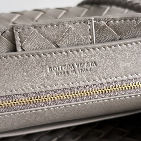 Bottega Veneta Small Andiamo