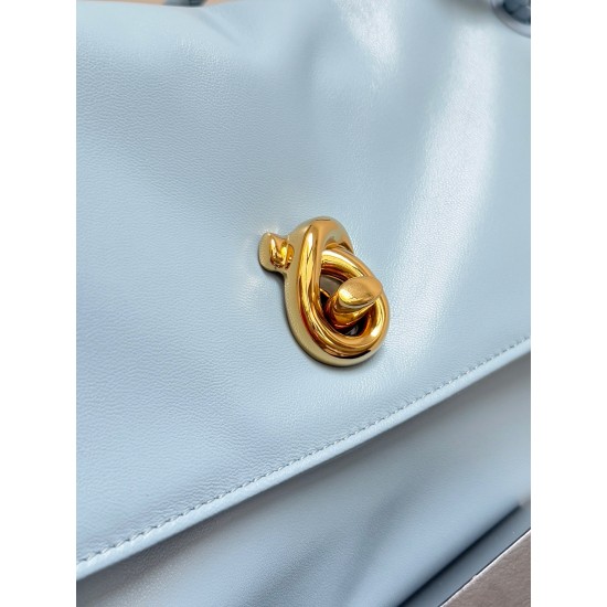 Bottega Veneta Madison