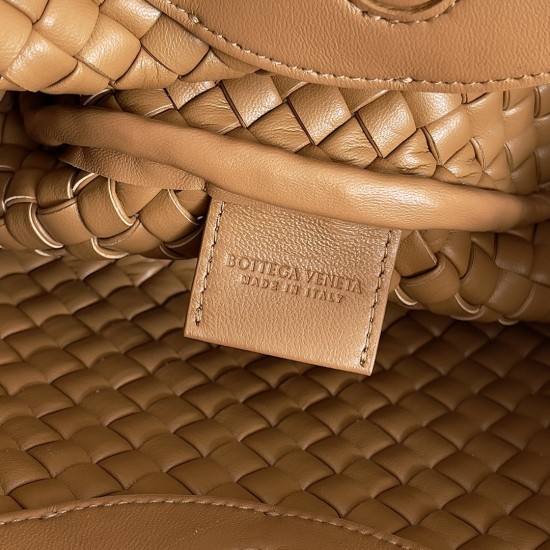 Bottega Veneta Small Cobble Top Handle