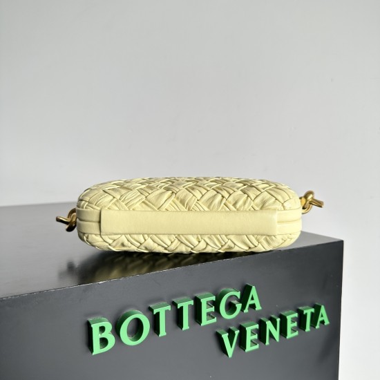 BottegaVeneta Knot Dinner bag