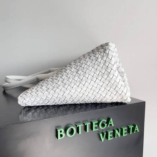 Bottega Veneta Large Cabat