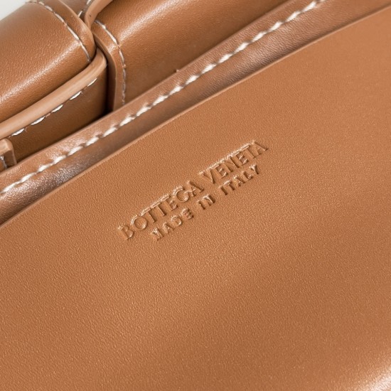 Bottega Veneta Cassette Bottega Veneta Cassette